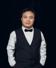 教学标兵：李雪亮