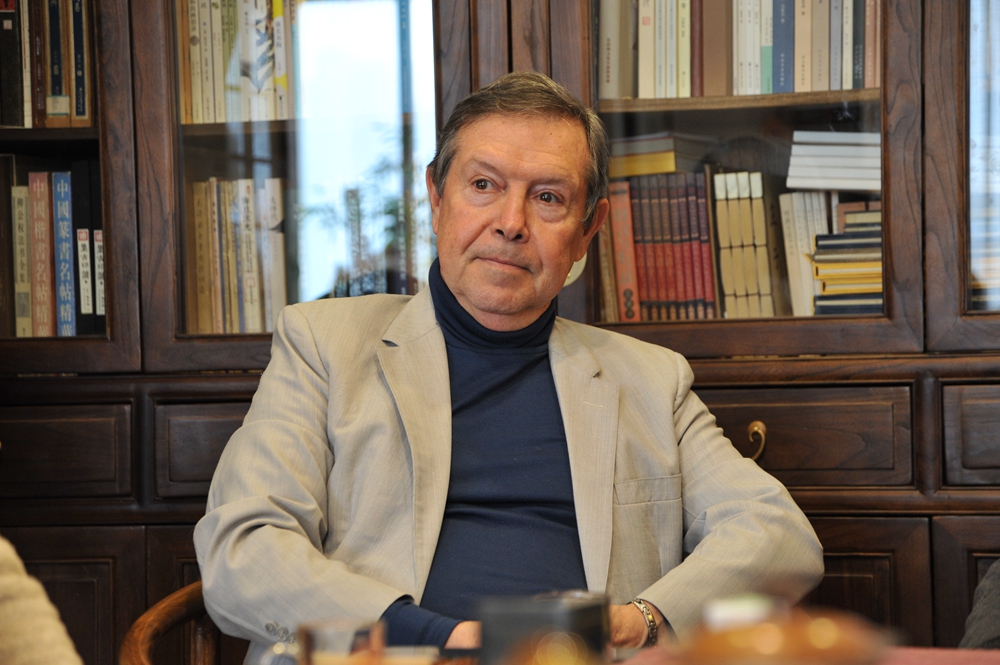 副校长 Juan Jesus Guanche Perez