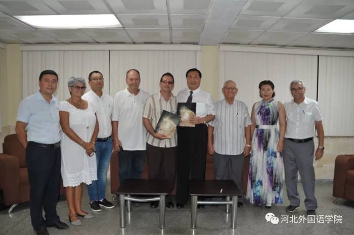 两位国家前政要见证国家公共卫生学院与河北外国语学院成功合作