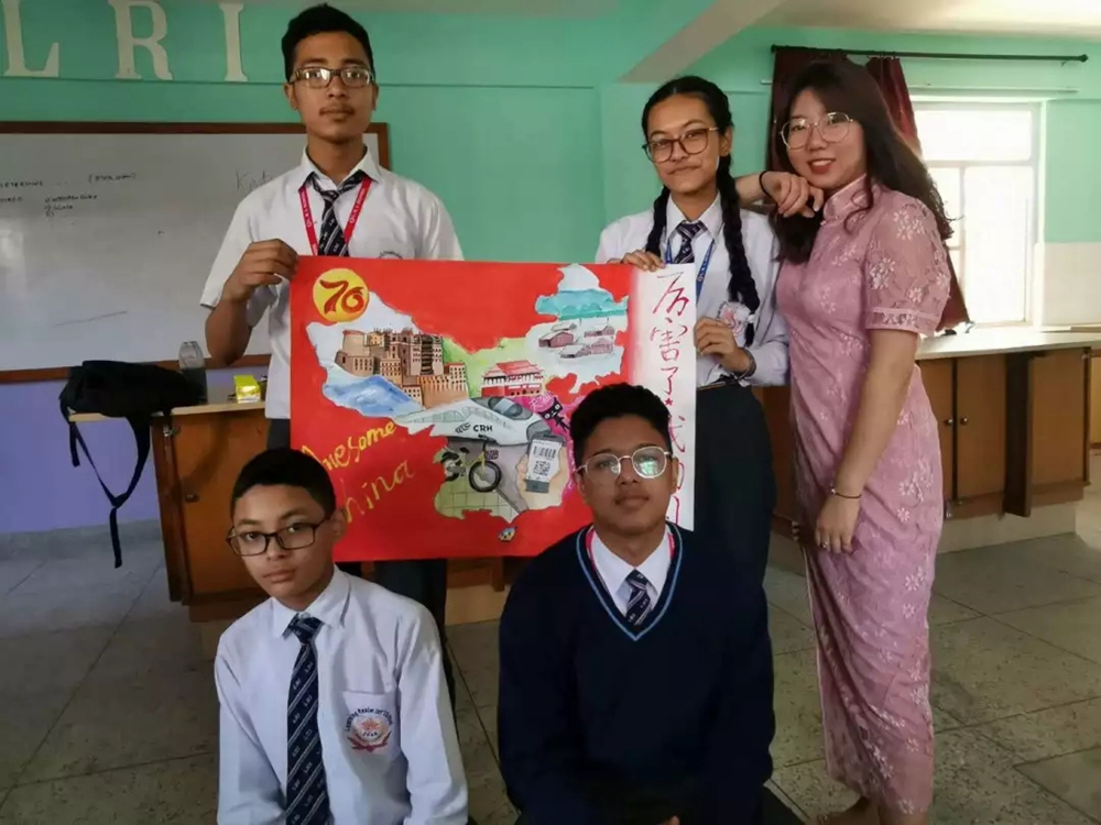 河外毕业生曹殊慧远赴尼泊尔，只为讲好中国故事，传播中华文化