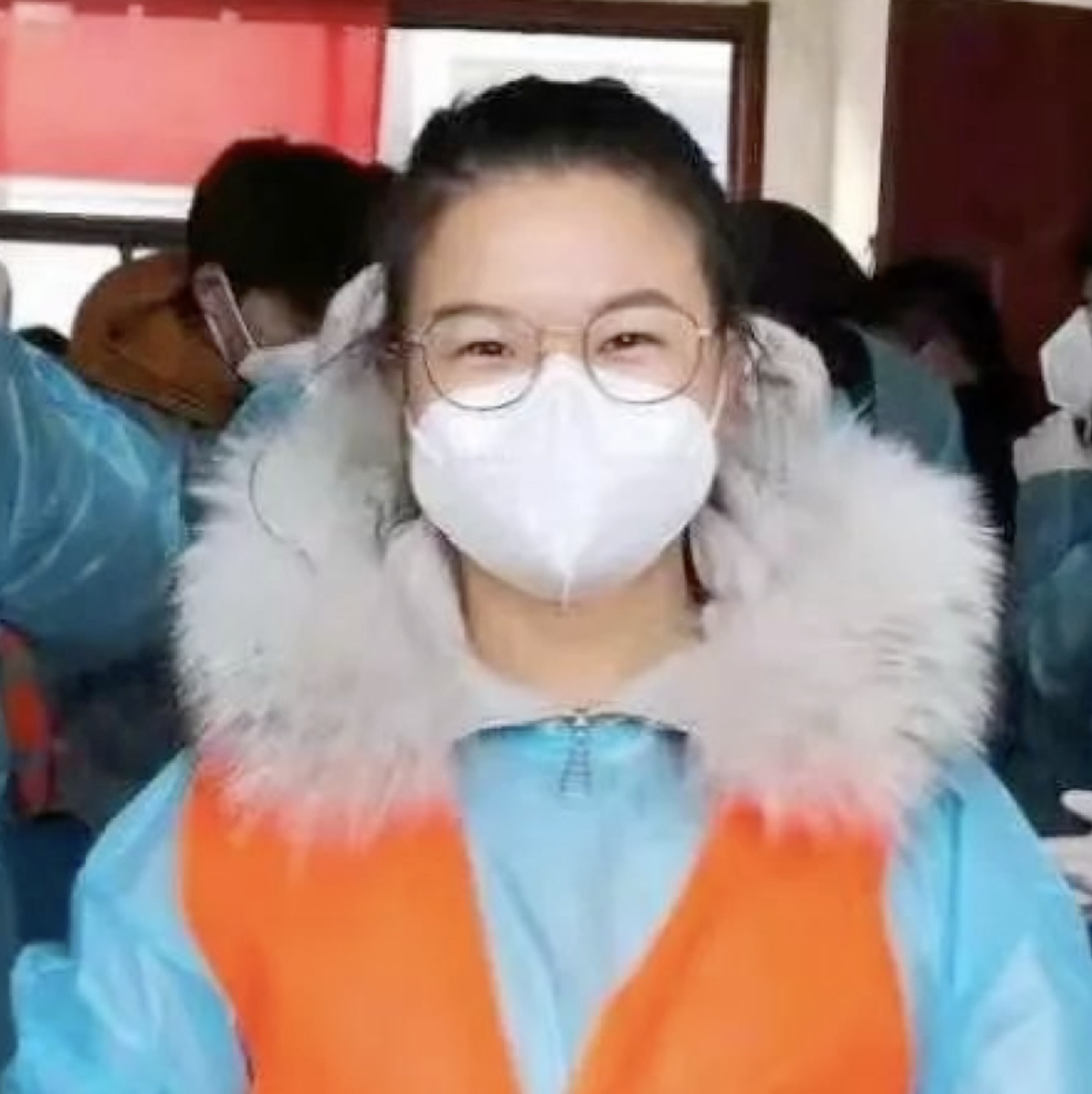 河北外国语学院同学们献给“抗疫志愿者”之歌
