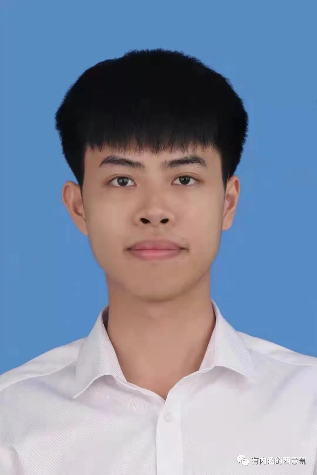 河北外国语学院精通七门语言的考证“狂人”黄皓亮，成功考取中国地质大学硕士研究生