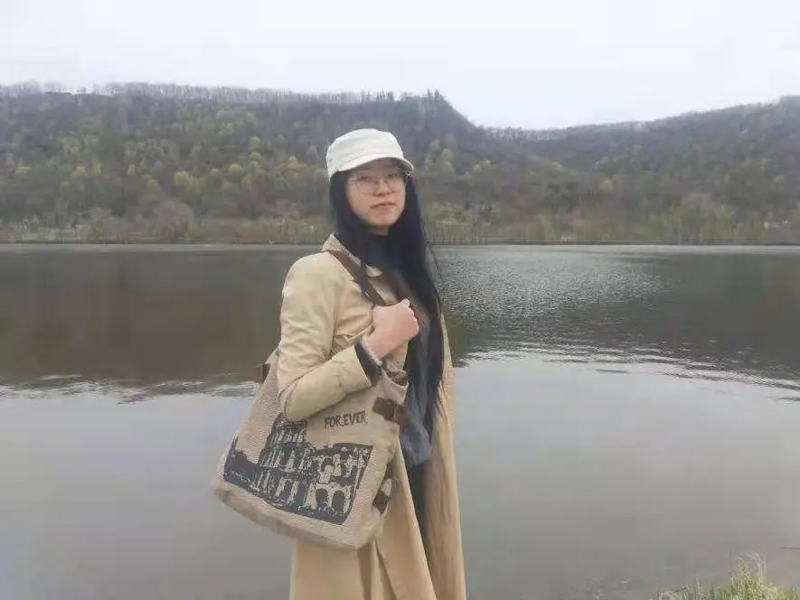 河外学子黄玫灵，考取美国威诺纳州立大学教育专业