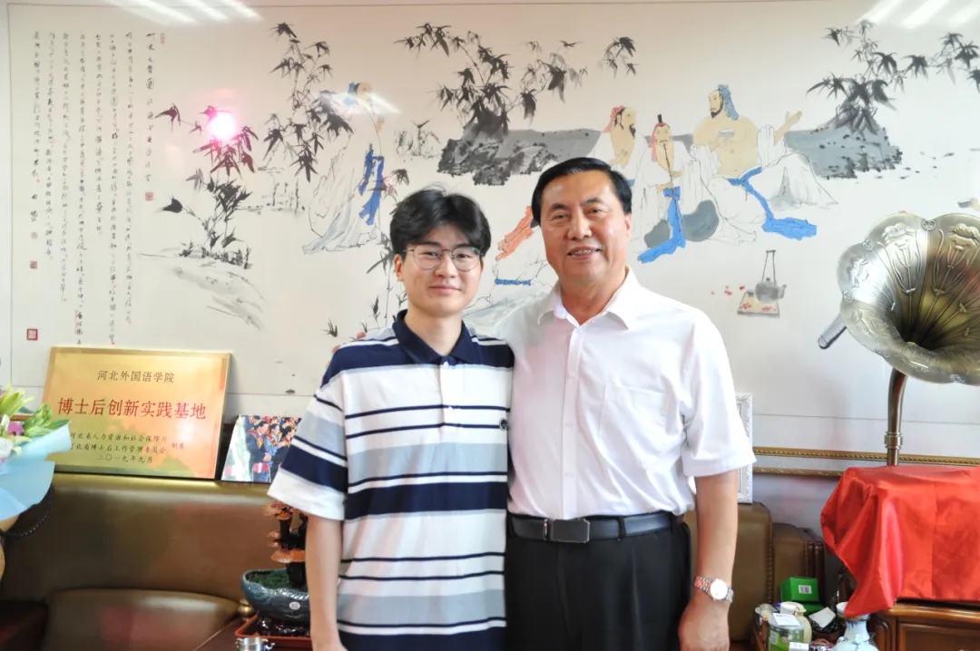 河外学子廖九九，大三到立陶宛马格努斯大学交换，大四申请德国研究生