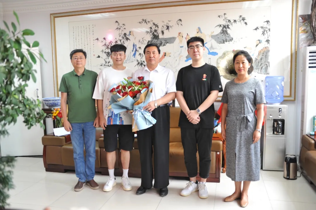 河外学子侯明昕：得益于学校的“龙凤计划”，我顺利签约中国500强企业