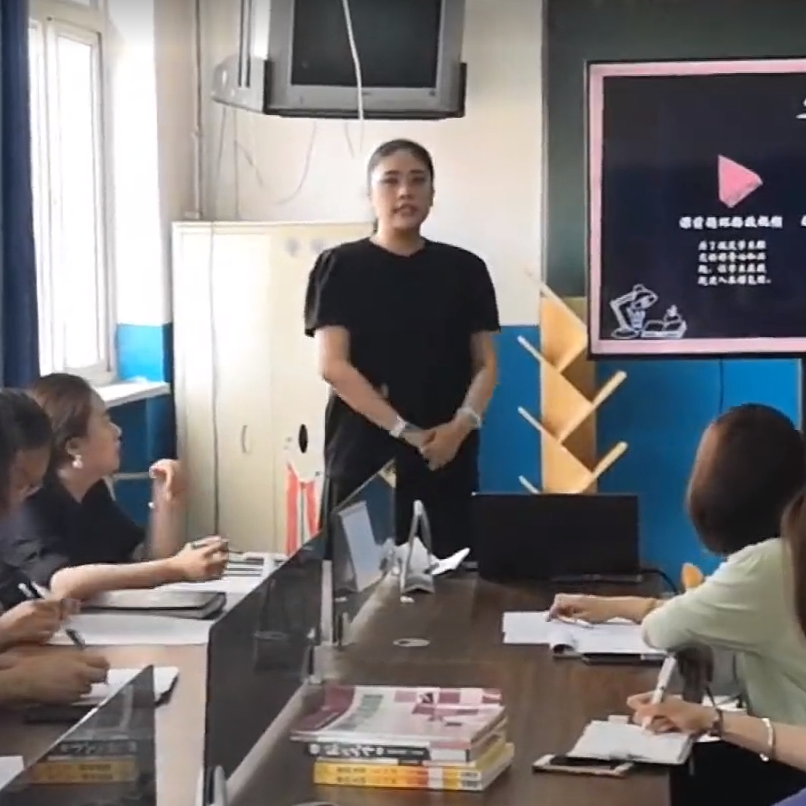 这是河外教师的暑假生活，一切为了学生