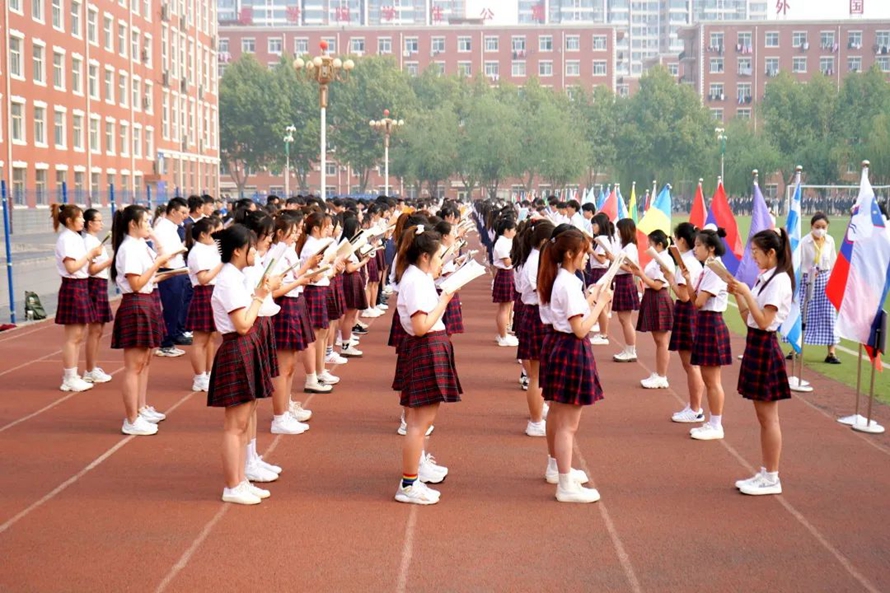 【河外大学观】河北外国语学院成为锻造优秀青年的大熔炉，炼就时代新人