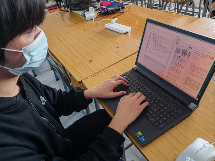 河北外国语学院计算机学院董邵华同学荣获全国软件和信息技术省赛二等奖！