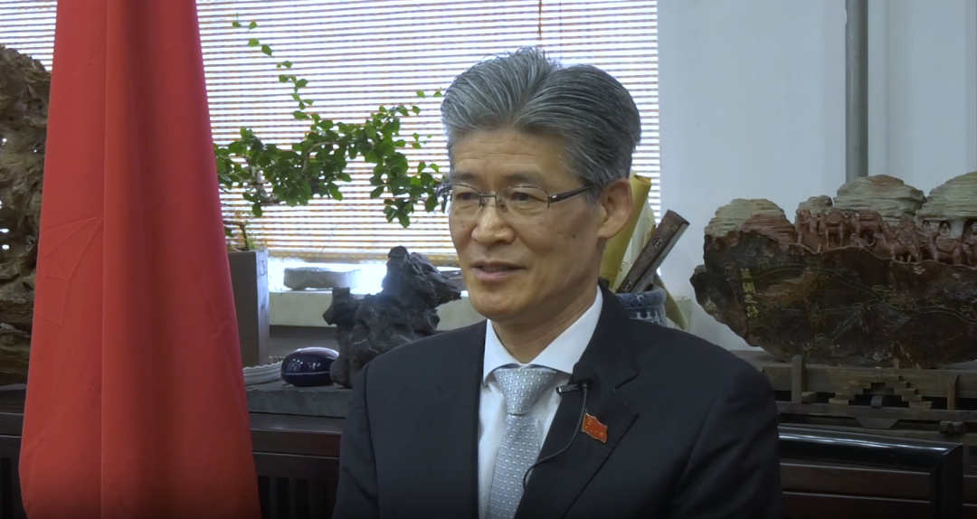 国际人才交流杂志报道河北外国语学院金敬植教授：致开启新征程的“中华民族复兴号”