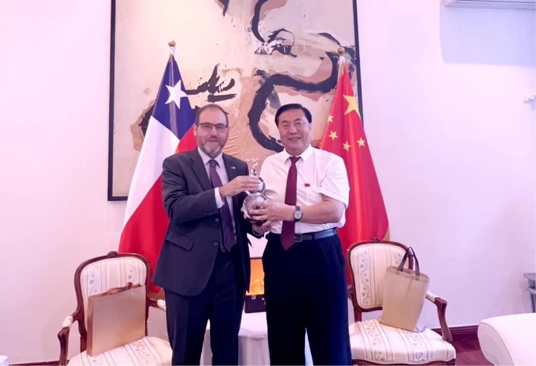 河北外国语学院默默耕耘，服务地方，走向世界！