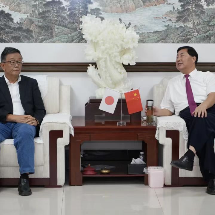 日本北陆大学代表来访河北外国语学院